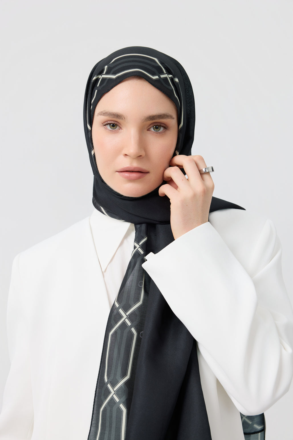 Cotton Twill Şal Interlock Siyah