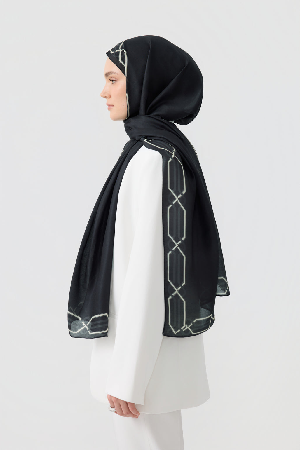 Cotton Twill Şal Interlock Siyah