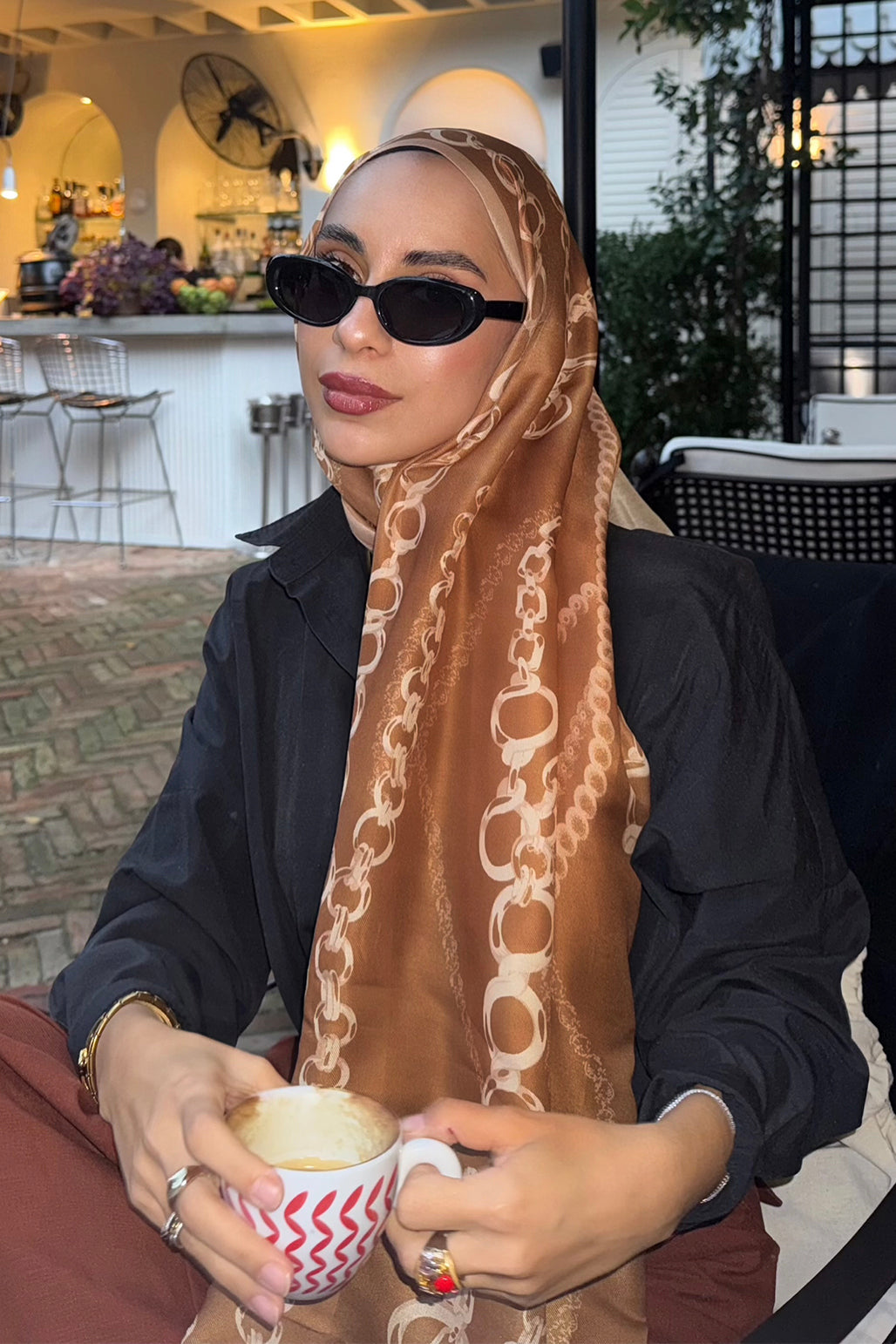 INFLUENCER