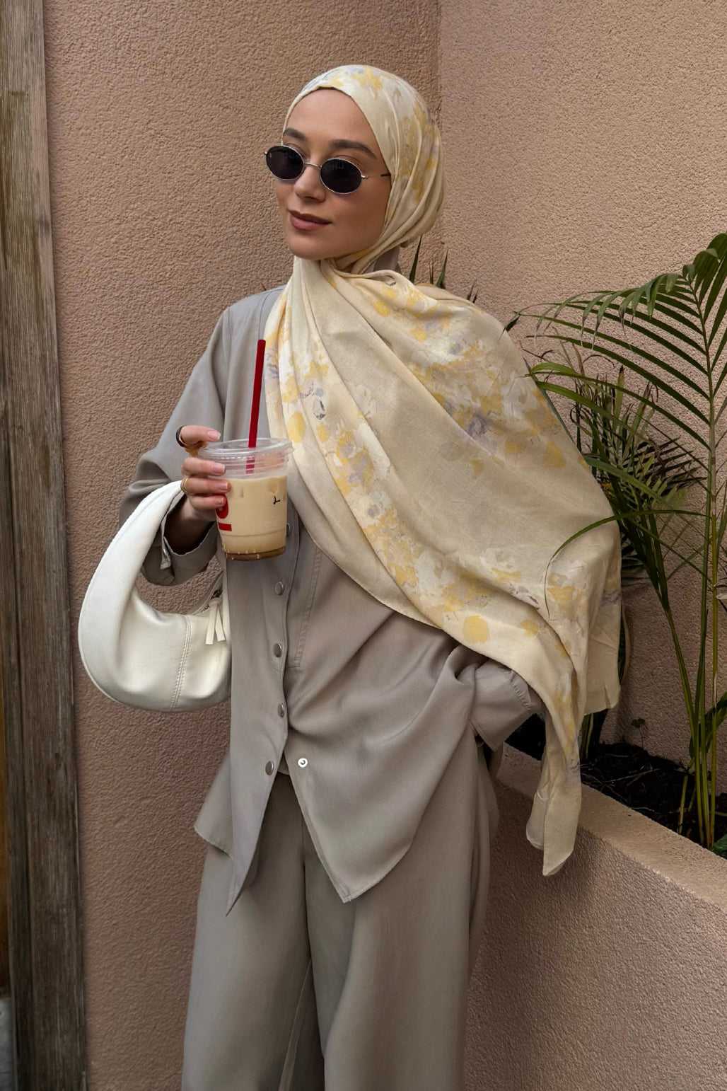 INFLUENCER