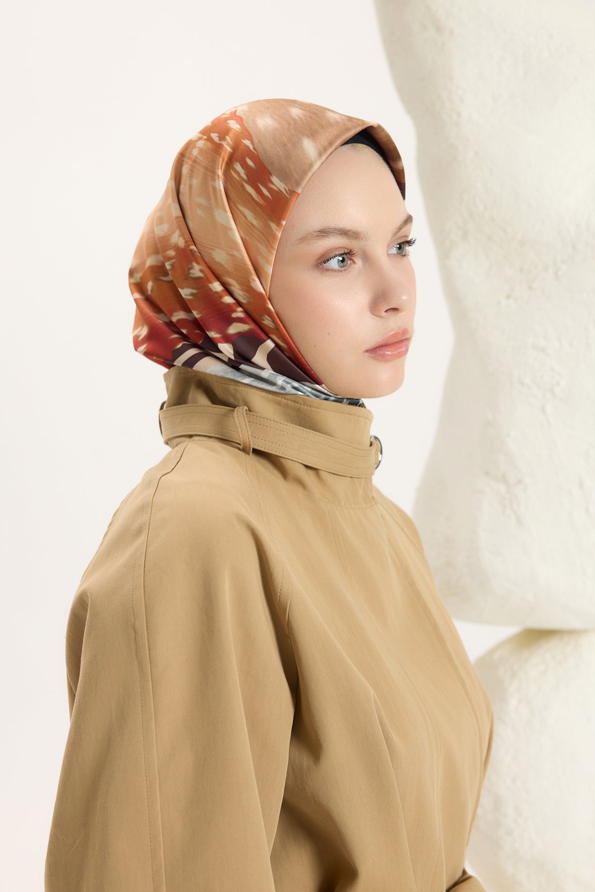 Desenli Twill Eşarp Animal Amber