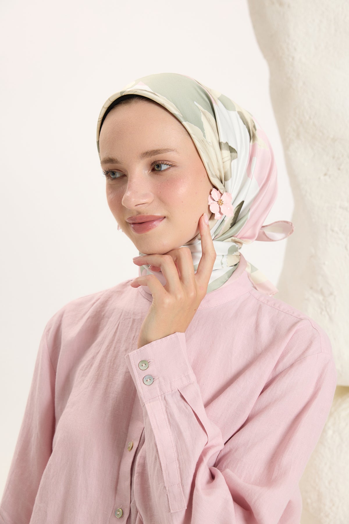Desenli Twill Eşarp Floral Soft Yeşil