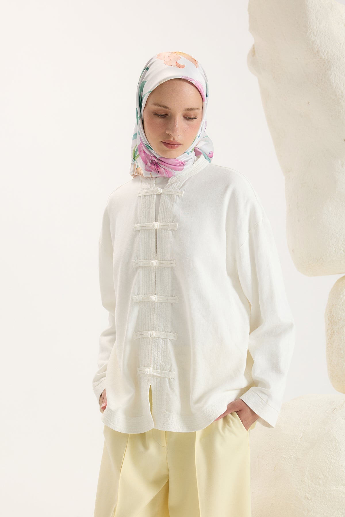 Desenli Twill Eşarp Hera Pembe