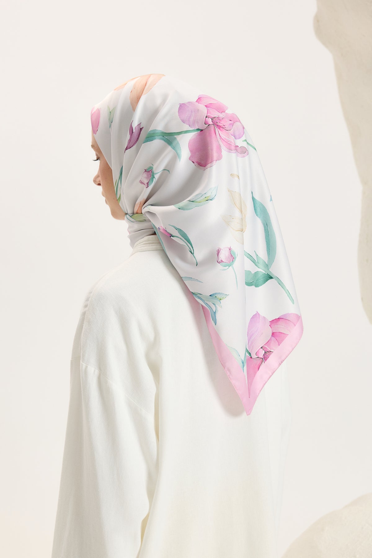 Desenli Twill Eşarp Hera Pembe