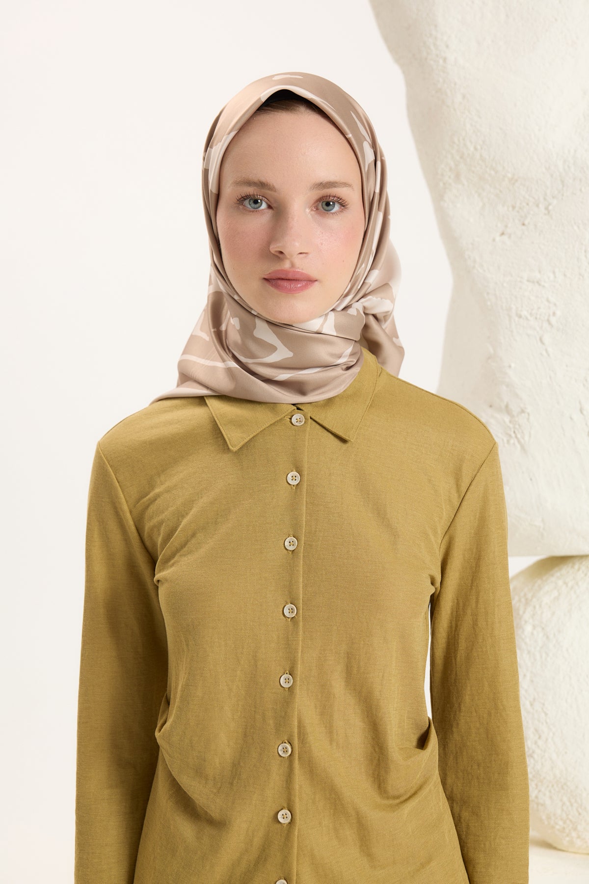 Desenli Twill Eşarp Leaf Bej