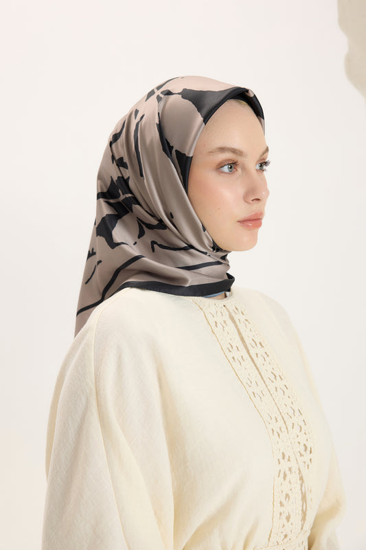 Desenli Twill Eşarp Leaf Siyah