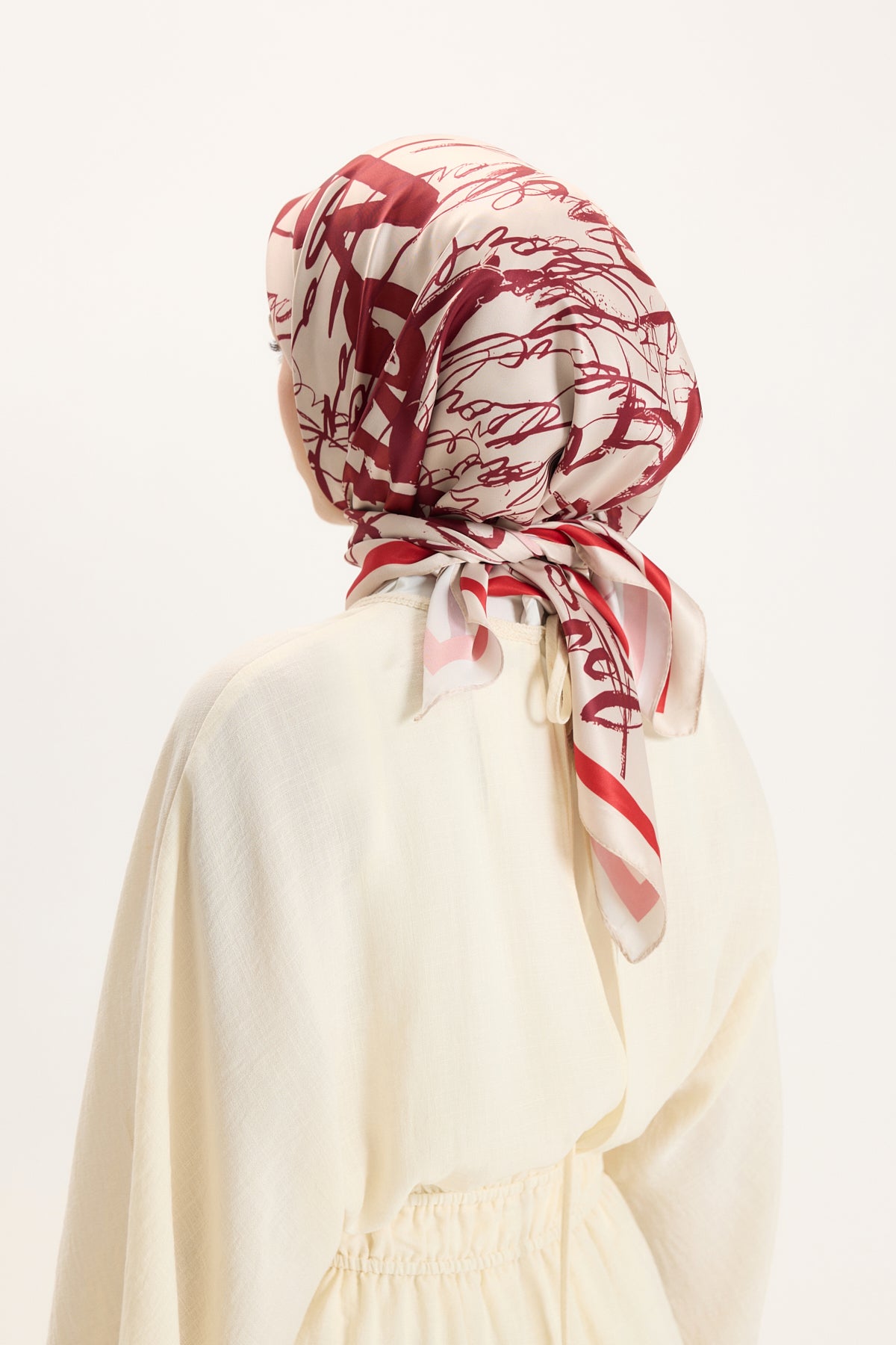 Desenli Twill Eşarp Love Bordo