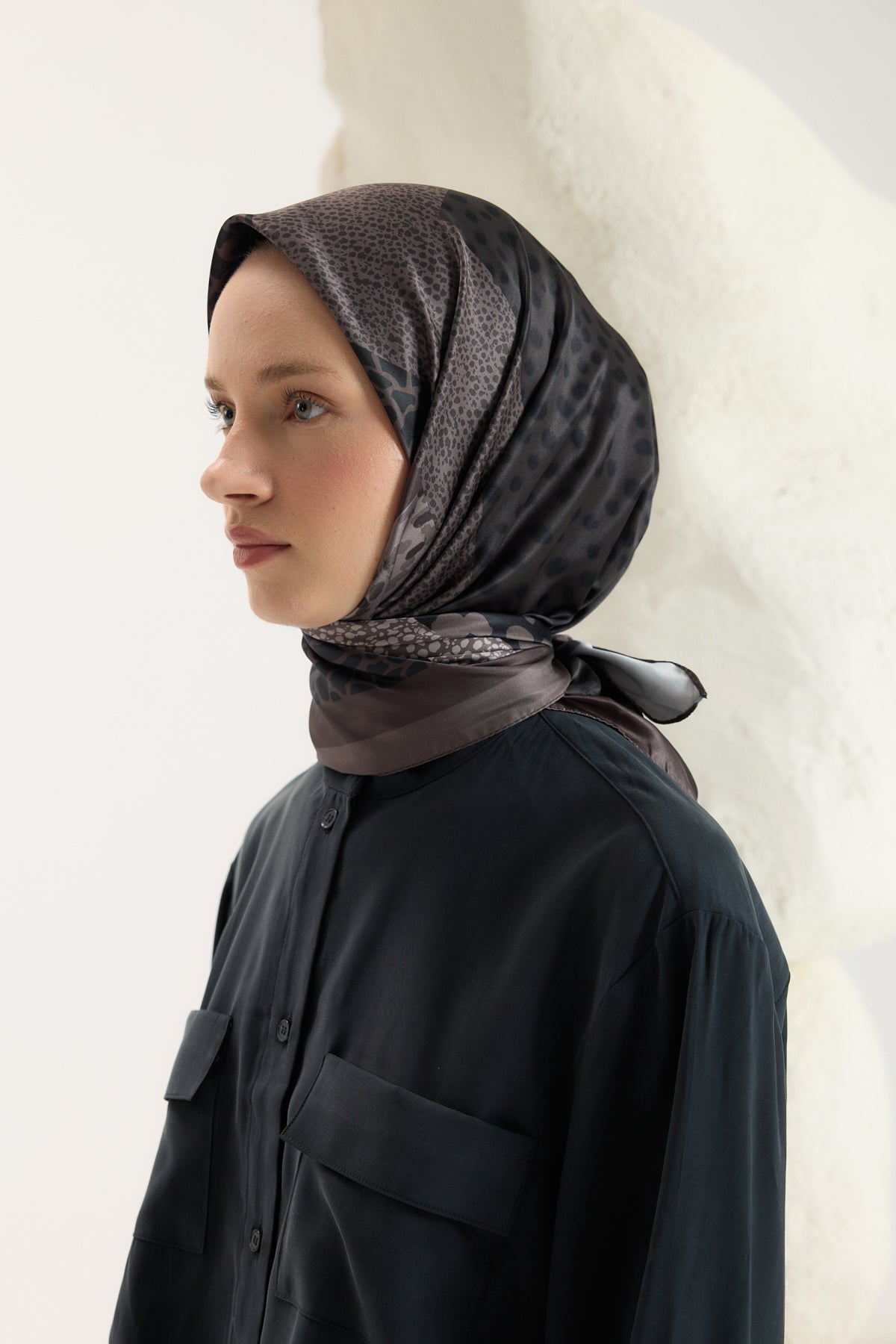 Desenli Twill Eşarp Mix Duman