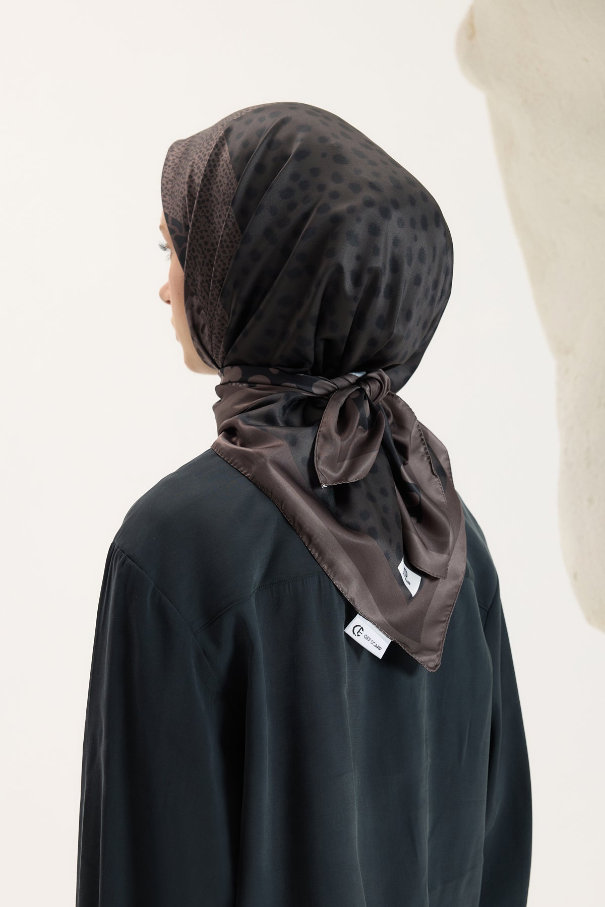 Desenli Twill Eşarp Mix Duman