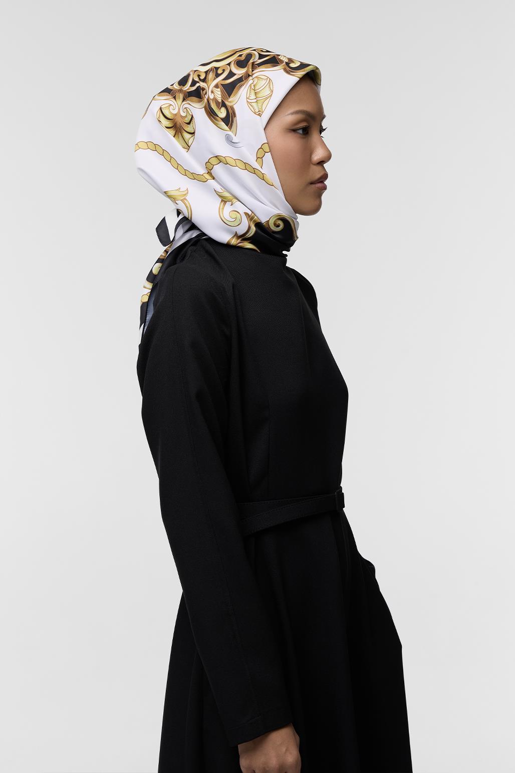 Desenli Twill İpek Eşarp Carina