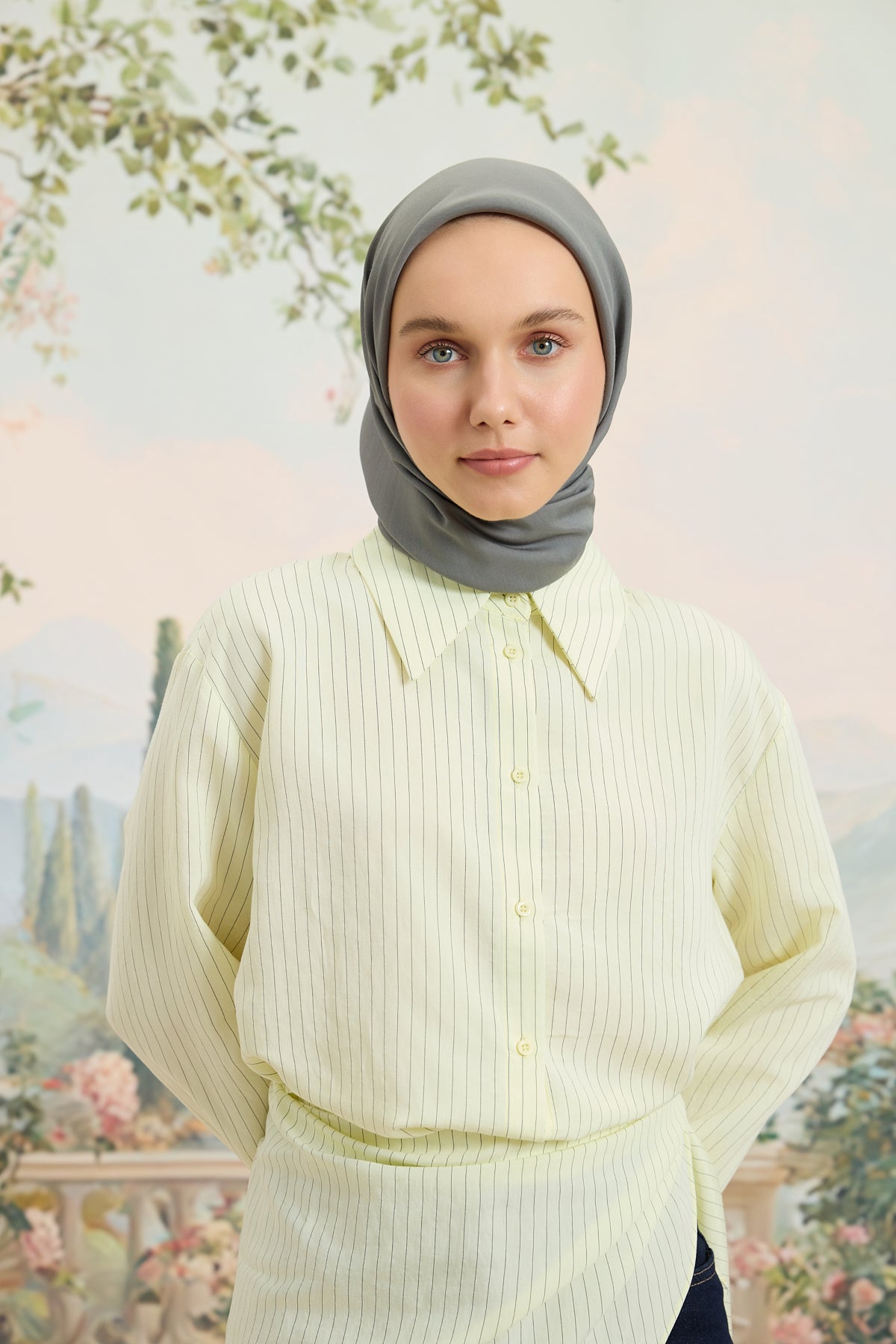 Floş Viskon Düz Eşarp Füme