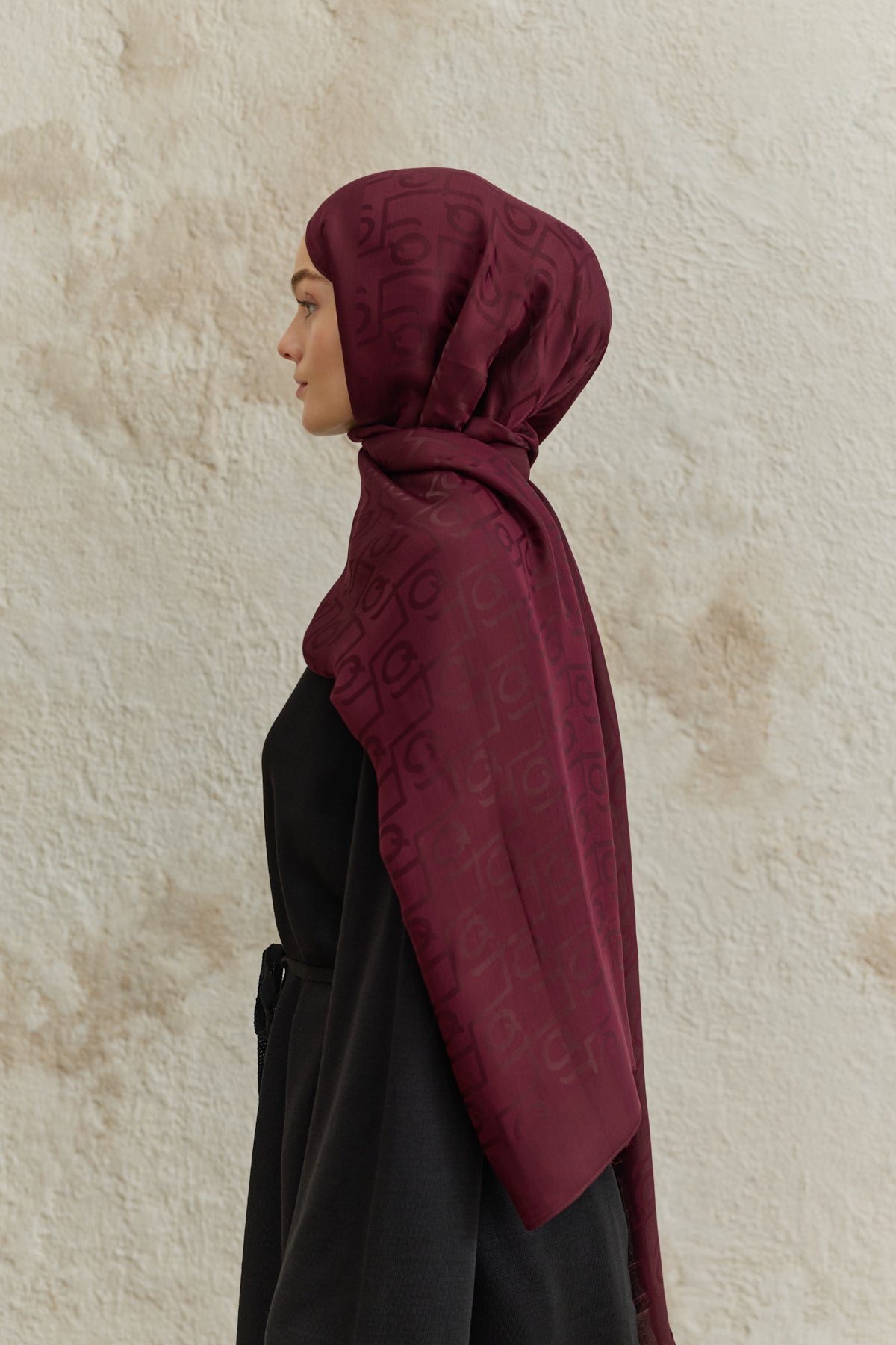 İpek Jakar Monogram Şal Bordo