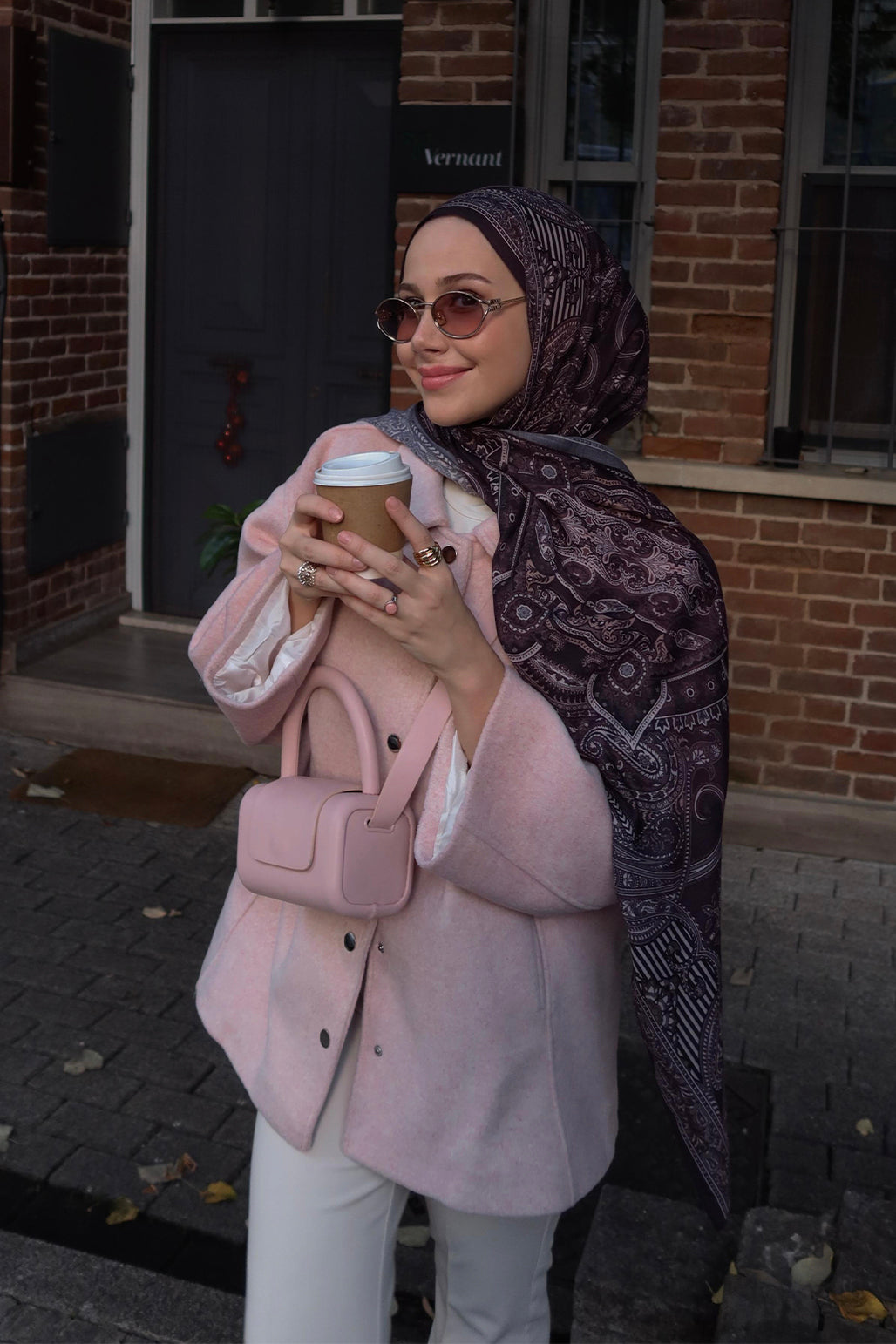 INFLUENCER