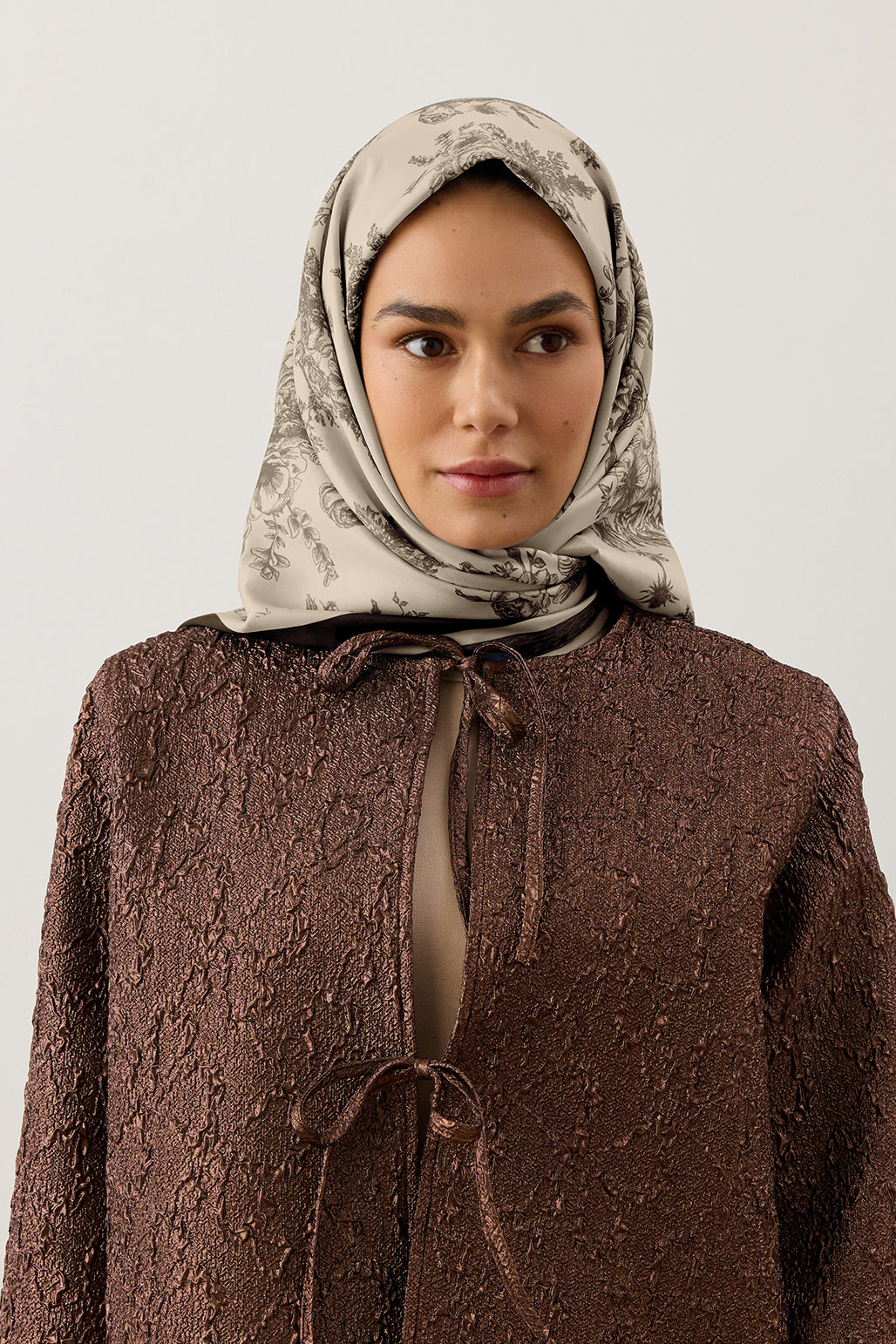 Siyah Twill İpek Eşarp