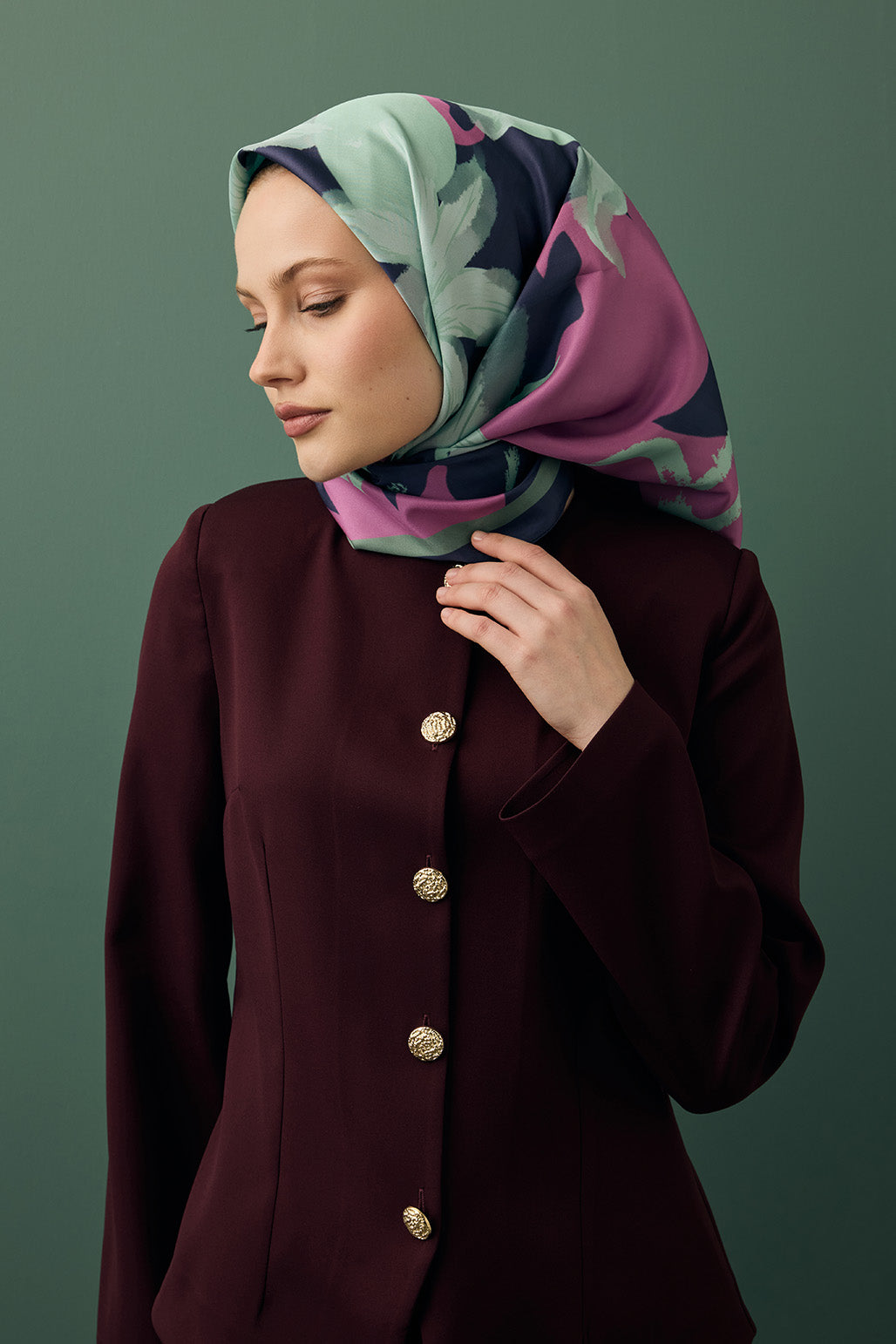 Su yeşili çiçek desenli twill ipek kadın eşarp