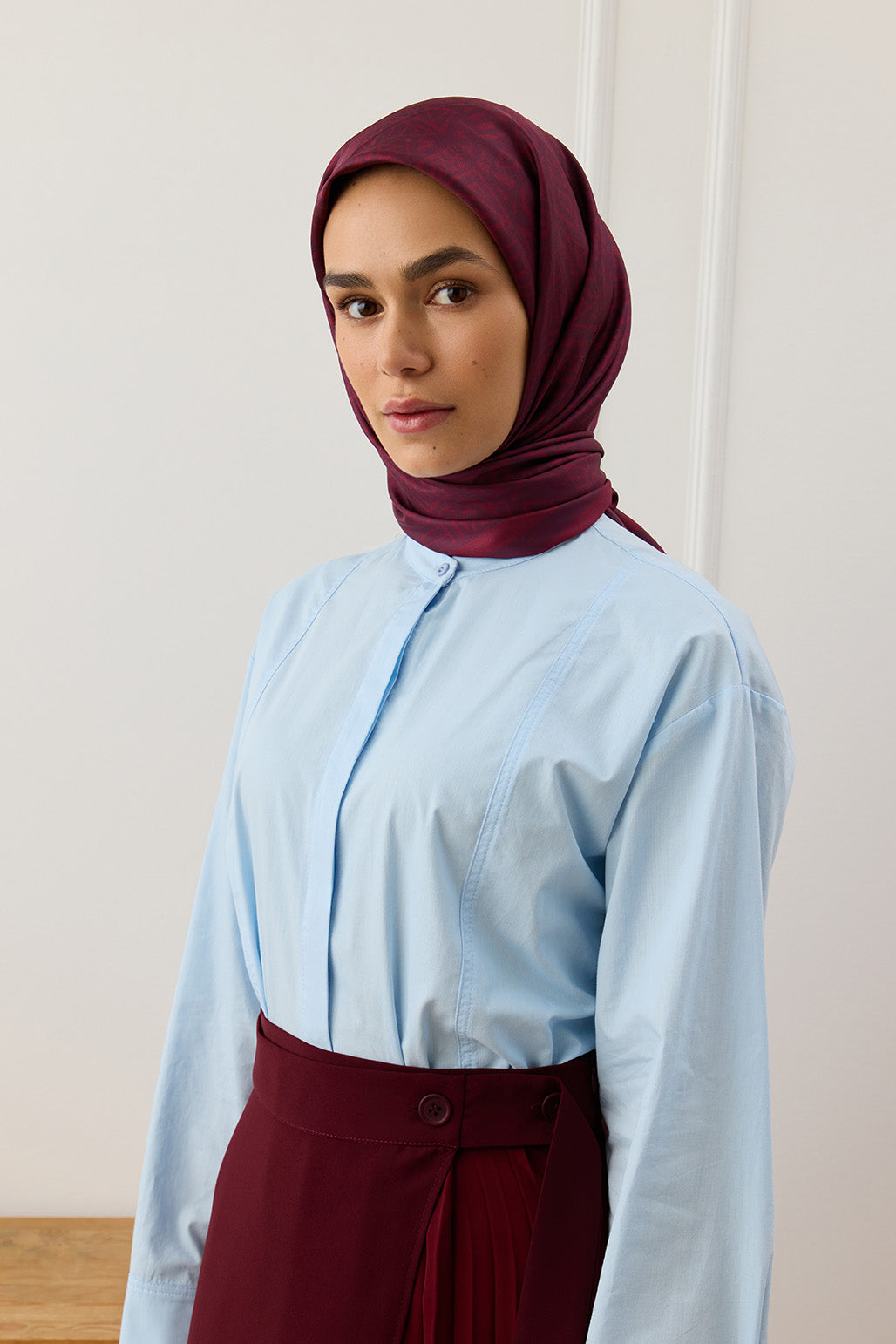 Kadın Bordo Twill İpek Eşarp Tina